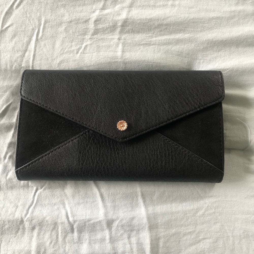 Black Lauren Conrad wallet with rose gold button